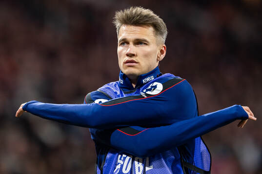 Odin Bjørtuft of Norway warms up