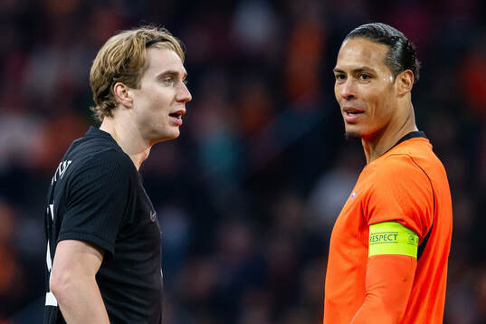 Kristian Thorstvedt of Norway and Virgil van Dijk of