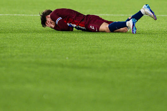 Oliver Braude of Norway in pain