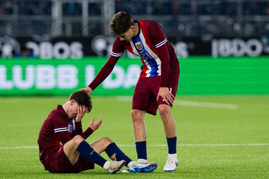 Oliver Braude of Norway in pain