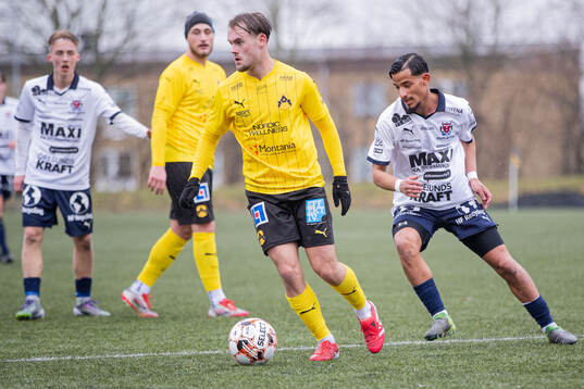BK Astrios Adam Frånberg och Åstorps FFs Mustafa