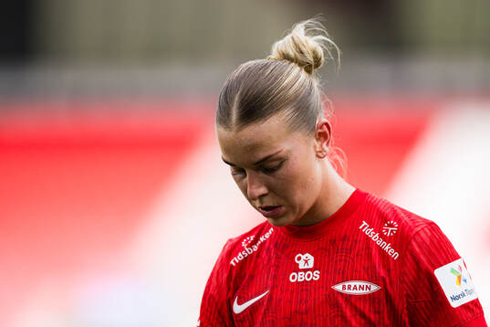 Dilja Yr Zomers of Brann looks dejected
