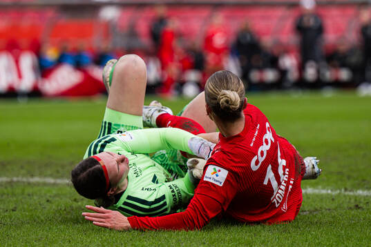 goalkeeper Lene Christensen of Rosenborg and Dilja Yr