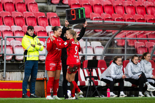 Anna Nerland Aahjem and Amalie Vevle Eikeland of Brann