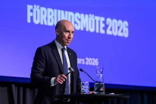 s ordförande Simon Åström