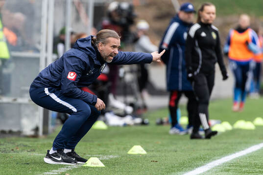 AIKs tränare Lukas Syberyjski