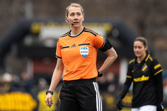 Domare Tess Olofsson