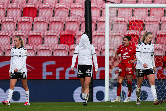 Maren Hoff Fuglås, Karoline Røren Svanes and Synne