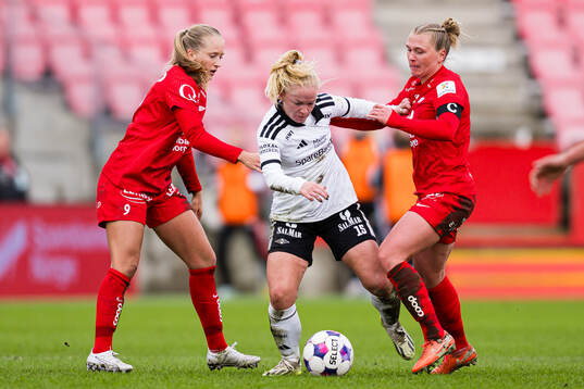 Amalie Vevle Eikeland of Brann, Beate Marcussen of