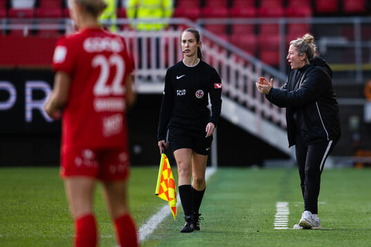 Head coach Laura Kaminski of Brann