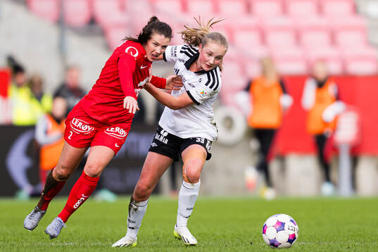 Cecilie Redisch Kvamme of Brann and Karna Sæther Sødahl