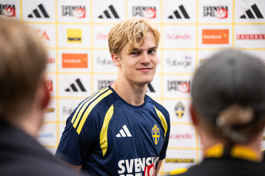Lucas Bergvall of the Swedish national football team