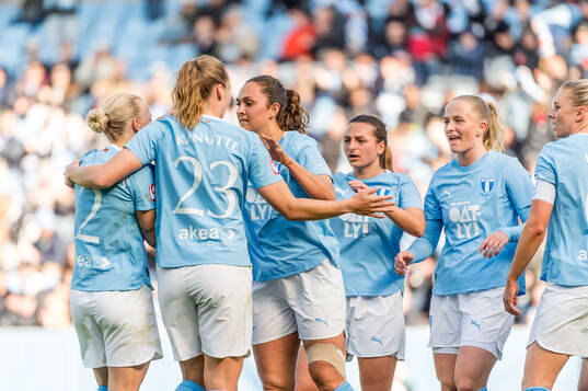 Malmö FFs Isabella D'Aquila jublar