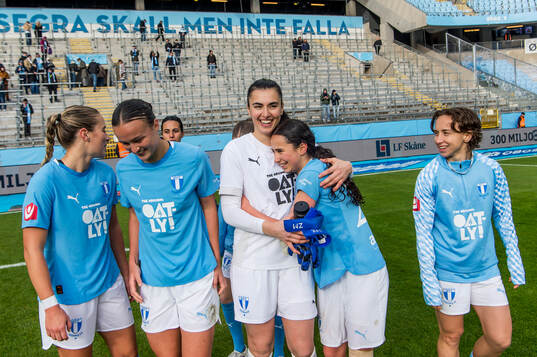 Malmö FFs Courtney Nevin, Amy Sayer, målvakt Zecira