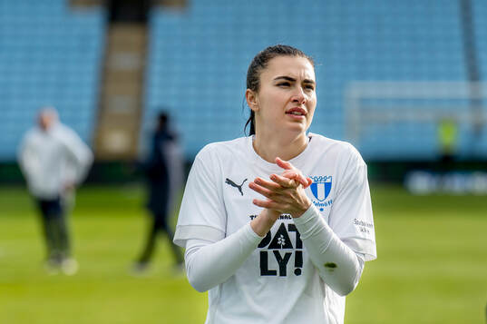 Malmö FFs målvakt Zecira Musovic jublar