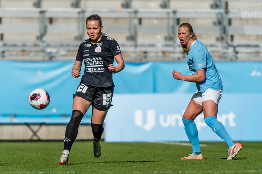 IK Uppsalas Älvali Lindström och Malmö FFs Ellen