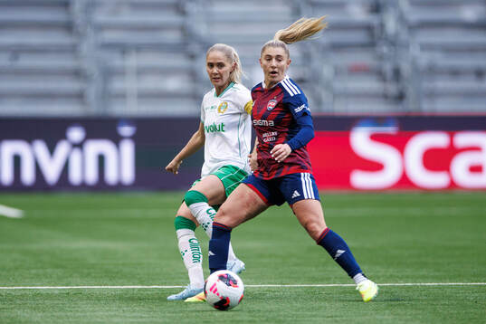 Hammarbys Alice Carlsson och Rosengårds Remy Siemsen