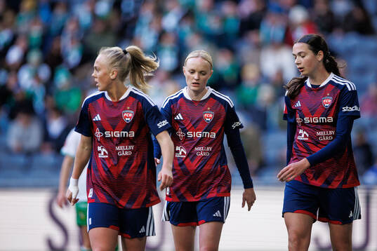 Rosengårds Molly Johansson, Emma Pennsäter och Cecily