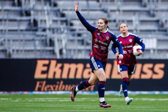 Rosengårds Maja Johansson jublar