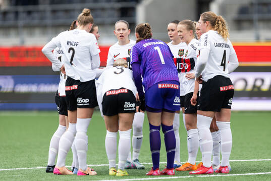 Brommapojkarnas spelare samlas