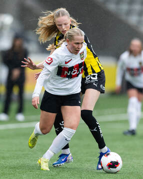 Brommapojkarnas Ida Garmfors och Häckens Thelma