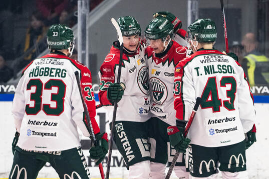 Frölundas Filip Cederqvist och Jacob Peterson jublar