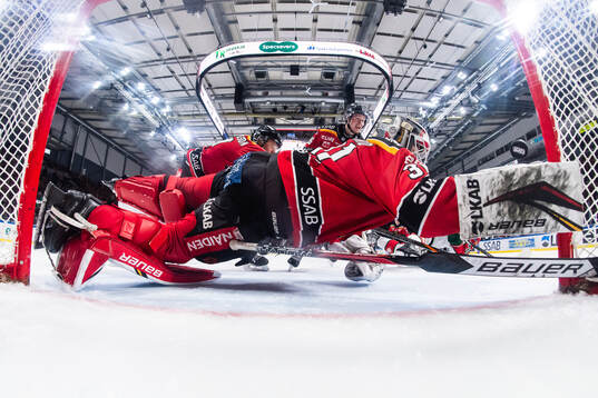 Frölundas Nicklas Lasu gör 3-1 bakom Luleås målvakt