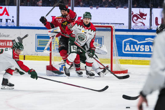 Luleås Linus Omark och Frölundas Linus Högberg