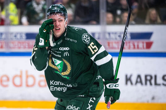 Färjestads Jack Berglund har ont