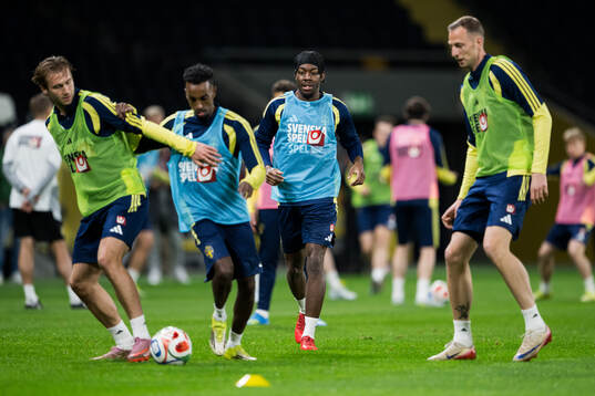 Benjamin Nygren, Taha Abdi Ali, Anthony Elanga and Gustaf