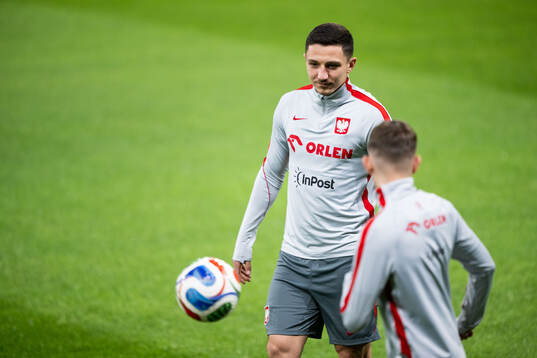 Players of Poland's national football team at a training