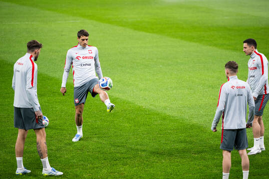 Players of Poland's national football team at a training