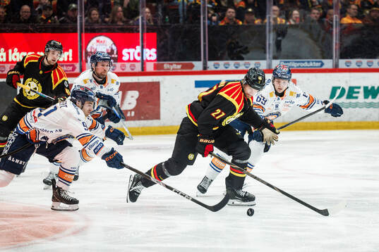 Brynäs Mattias Norlinder mot Felix Robert och Morgan