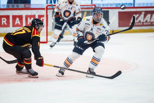 Brynäs Lucas Pettersson och Växjös Hugo Gustafsson