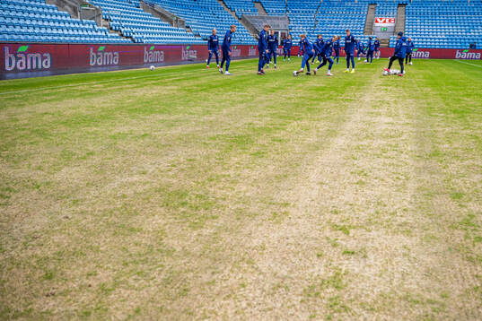 General view of the pitch at Ullevaal stadion