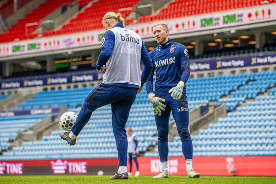 Erling Braut Haaland and goalkeeper Egil Selvik of the