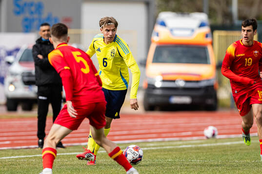 Oliver Månsson of Sweden