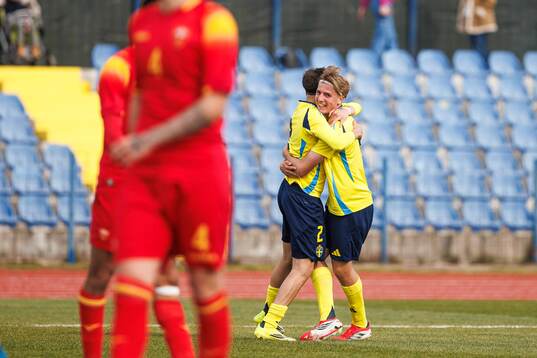 Elias Khalil and Oliver Månsson of Sweden celebrate