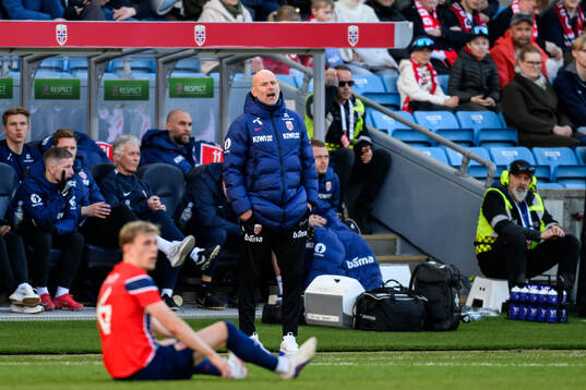 Head coach Ståle Solbakken of Norway