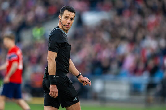 Referee Jasper Vergoote