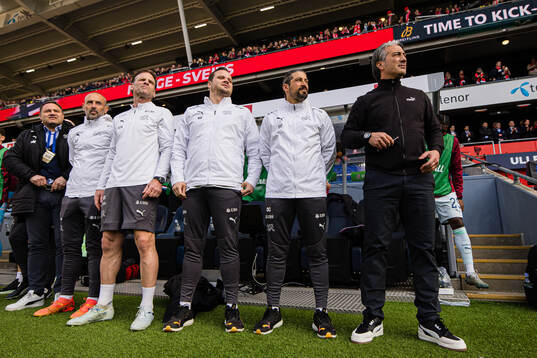 Head coach Murat Yakin of Switzerland