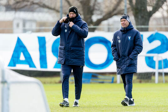 Top Talent Manager Ola Toivonen och fotbollschef Daniel