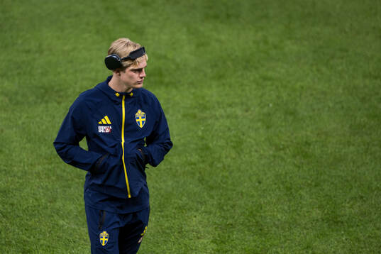 Lucas Bergvall of Sweden