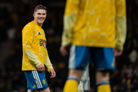 Viktor Gyökeres of Sweden