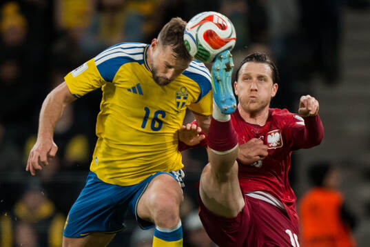 Jesper Karlström of Sweden and Piotr Zielinski of Poland