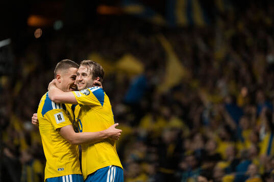 Gustaf Lagerbielke and Benjamin Nygren of Sweden celebrate