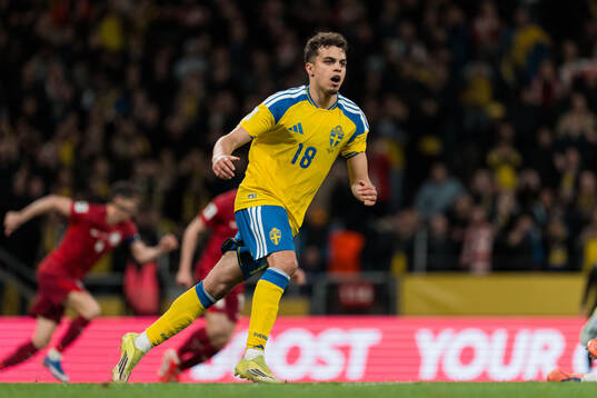 Yasin Ayari of Sweden
