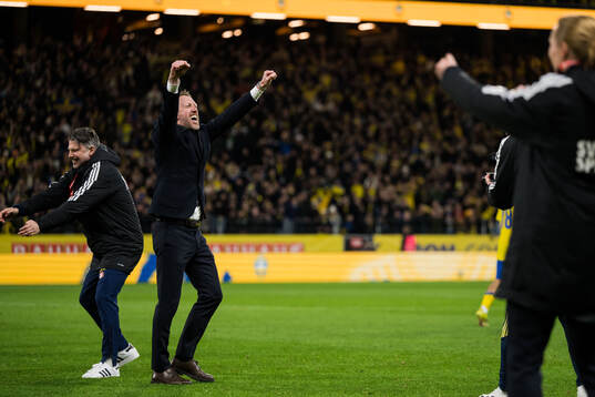 Head coach Graham Potter of Sweden celebrates