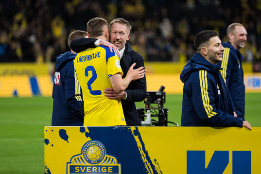 Gustaf Lagerbielke and head coach Graham Potter of Sweden