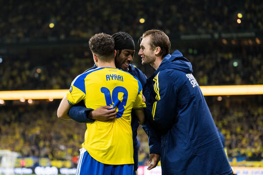 Yasin Ayari, Anthony Elanga and Benjamin Nygren of Sweden